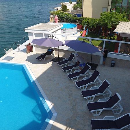 Apartments Riverside Herceg Novi Extérieur photo