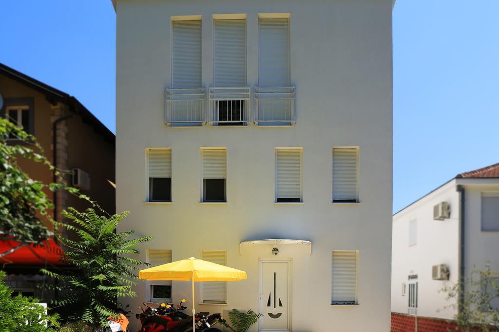 Apartments Riverside Herceg Novi Extérieur photo