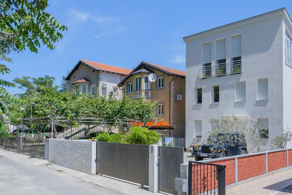 Apartments Riverside Herceg Novi Extérieur photo